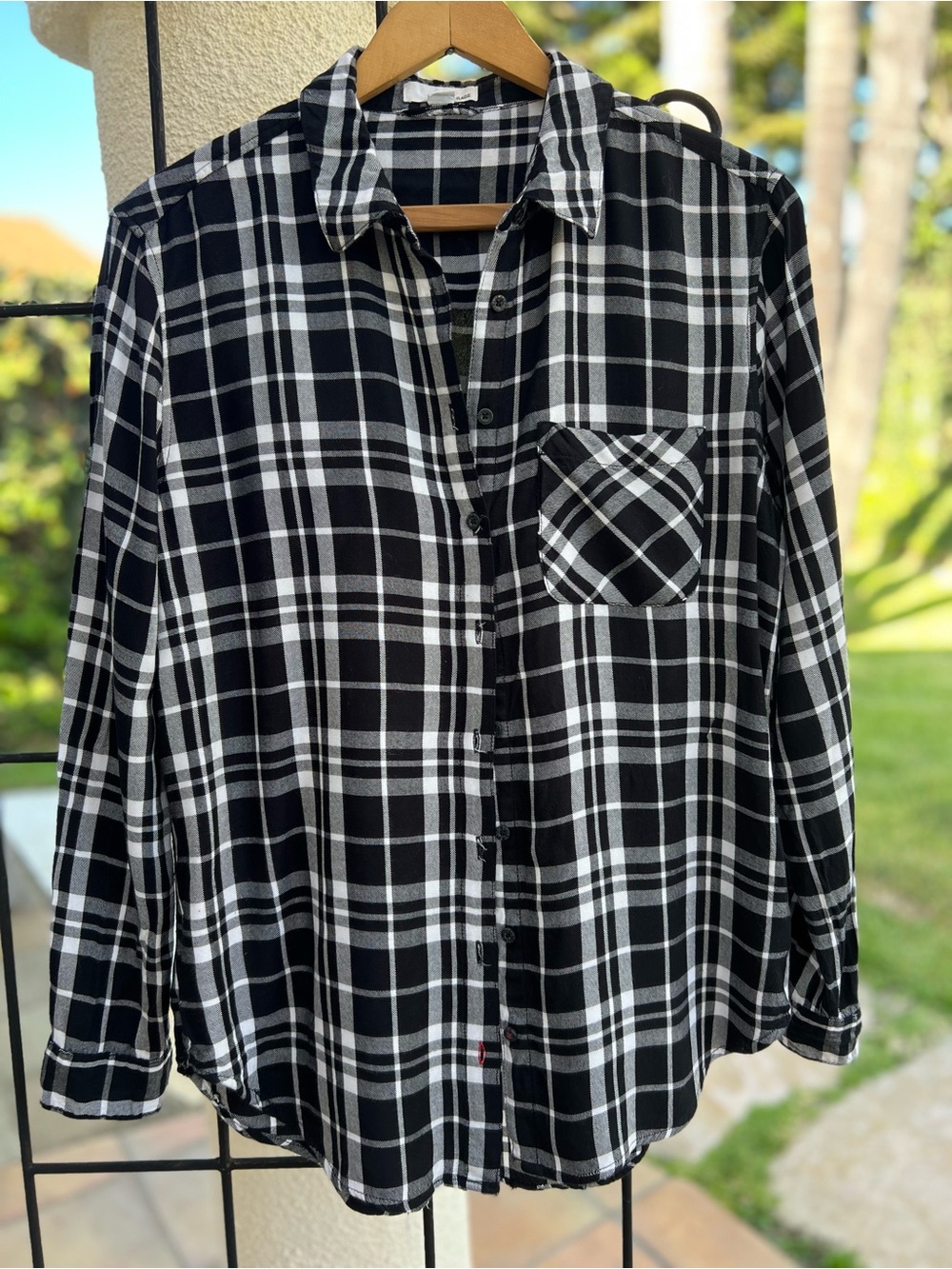 Garage Black & White Plaid Button-Down Flannel Shirt, Size Small, Women’s